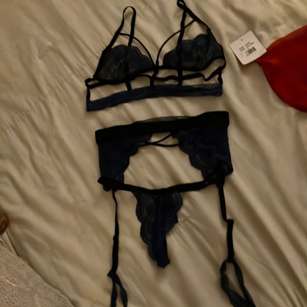 3 piece lingerie set size small